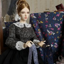 А кто тут главный помощник портнихи?