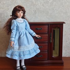 Комод для кукол