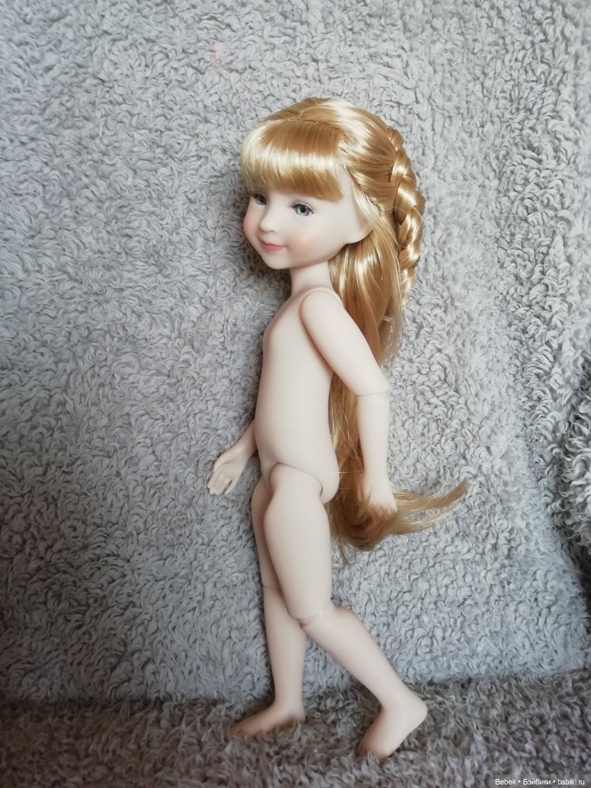 Сара Ruby Red Fashion Friends. Обзор, сравнение с Кэрол Paola Reina и мерки