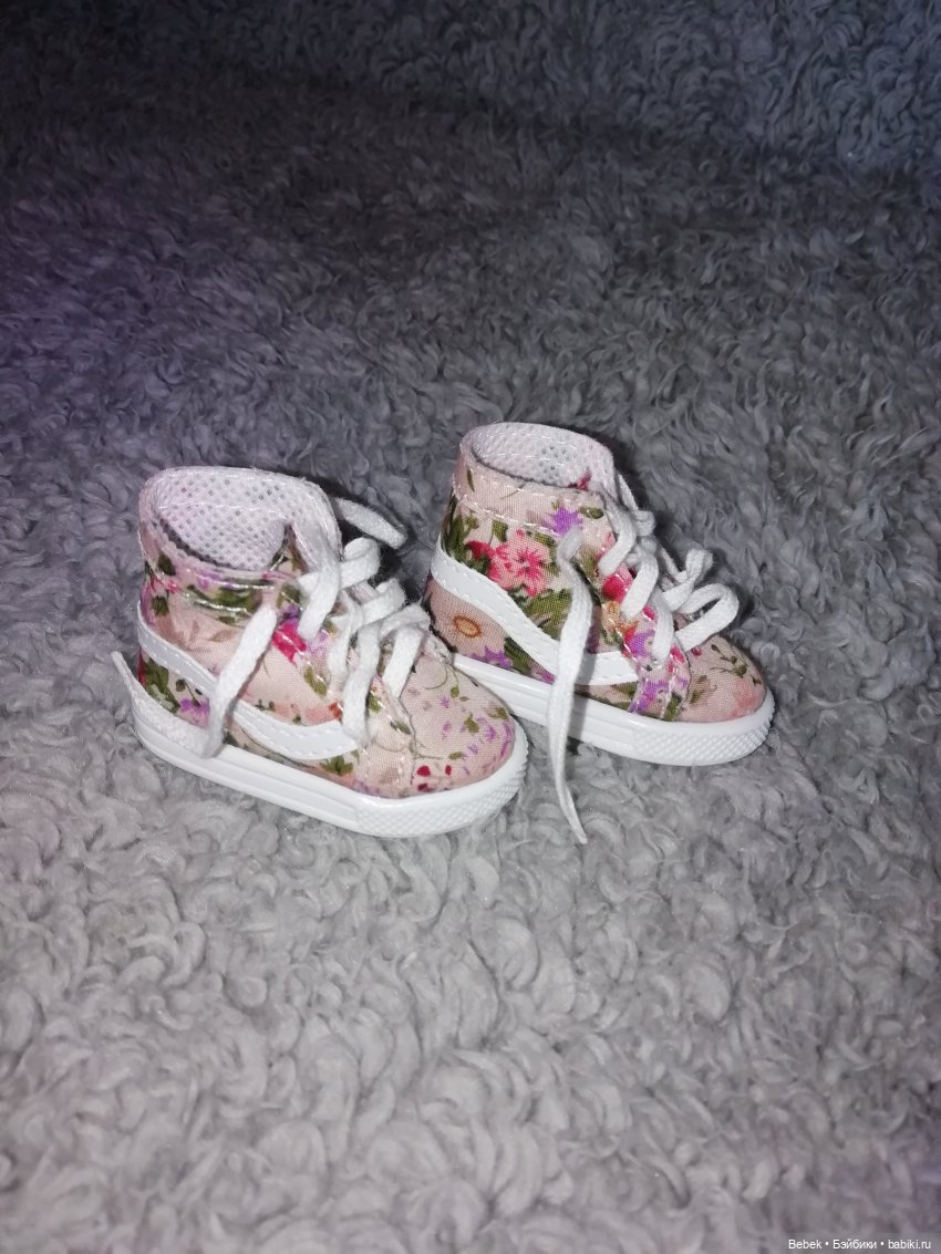 Сара Ruby Red Fashion Friends. Обзор, сравнение с Кэрол Paola Reina и мерки