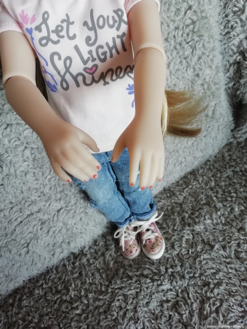 Сара Ruby Red Fashion Friends. Обзор, сравнение с Кэрол Paola Reina и мерки