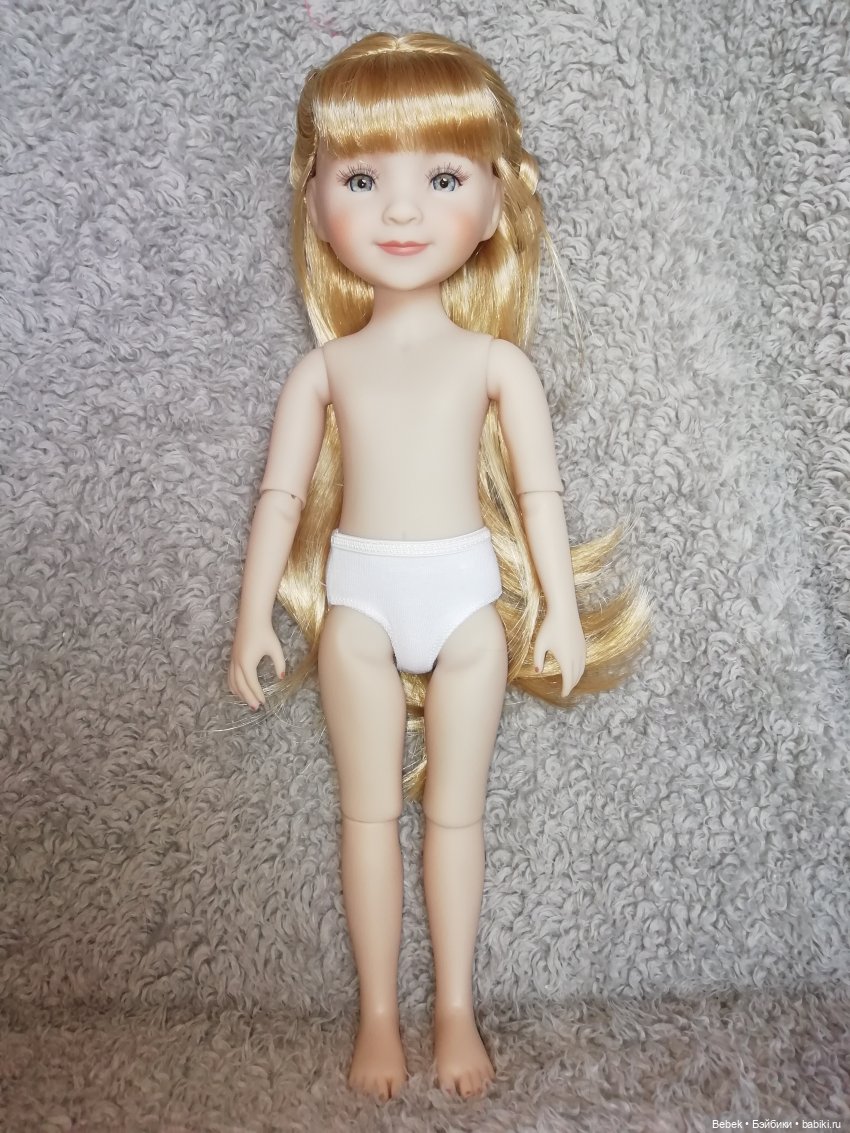 Сара Ruby Red Fashion Friends. Обзор, сравнение с Кэрол Paola Reina и мерки