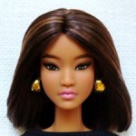Barbie Basics азиатка Кит в родном аутфите