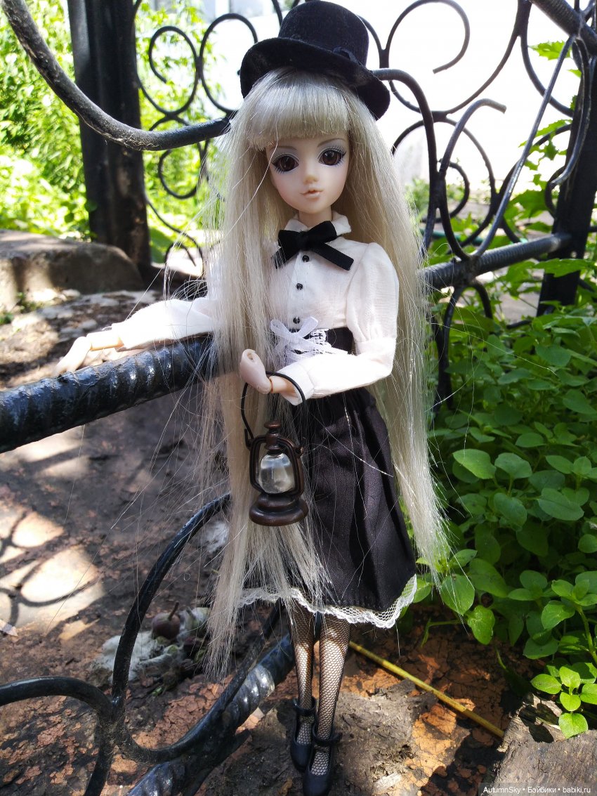 J-doll Rue De Belleville