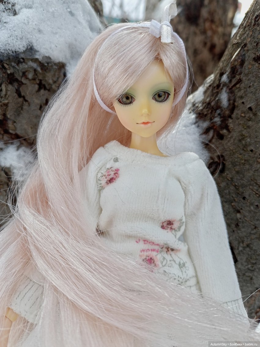 Зимняя девочка J-Doll — Куклы J