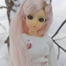 Зимняя девочка J-Doll