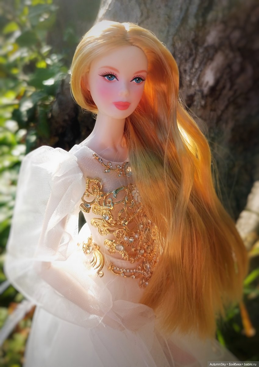 Леди-привидение на прогулке (фото 9)