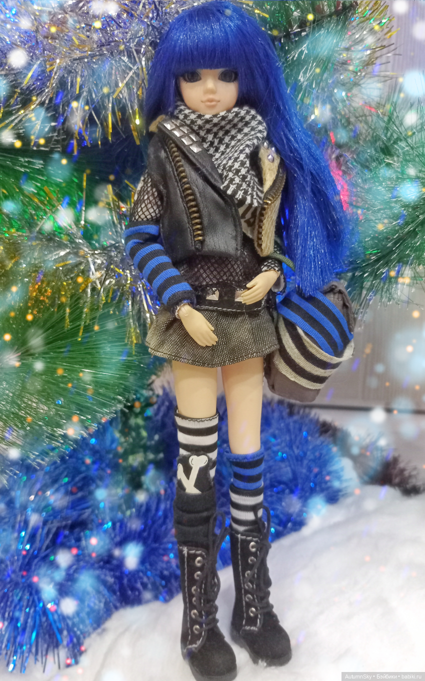 С Новым Годом!❄️ — Куклы J