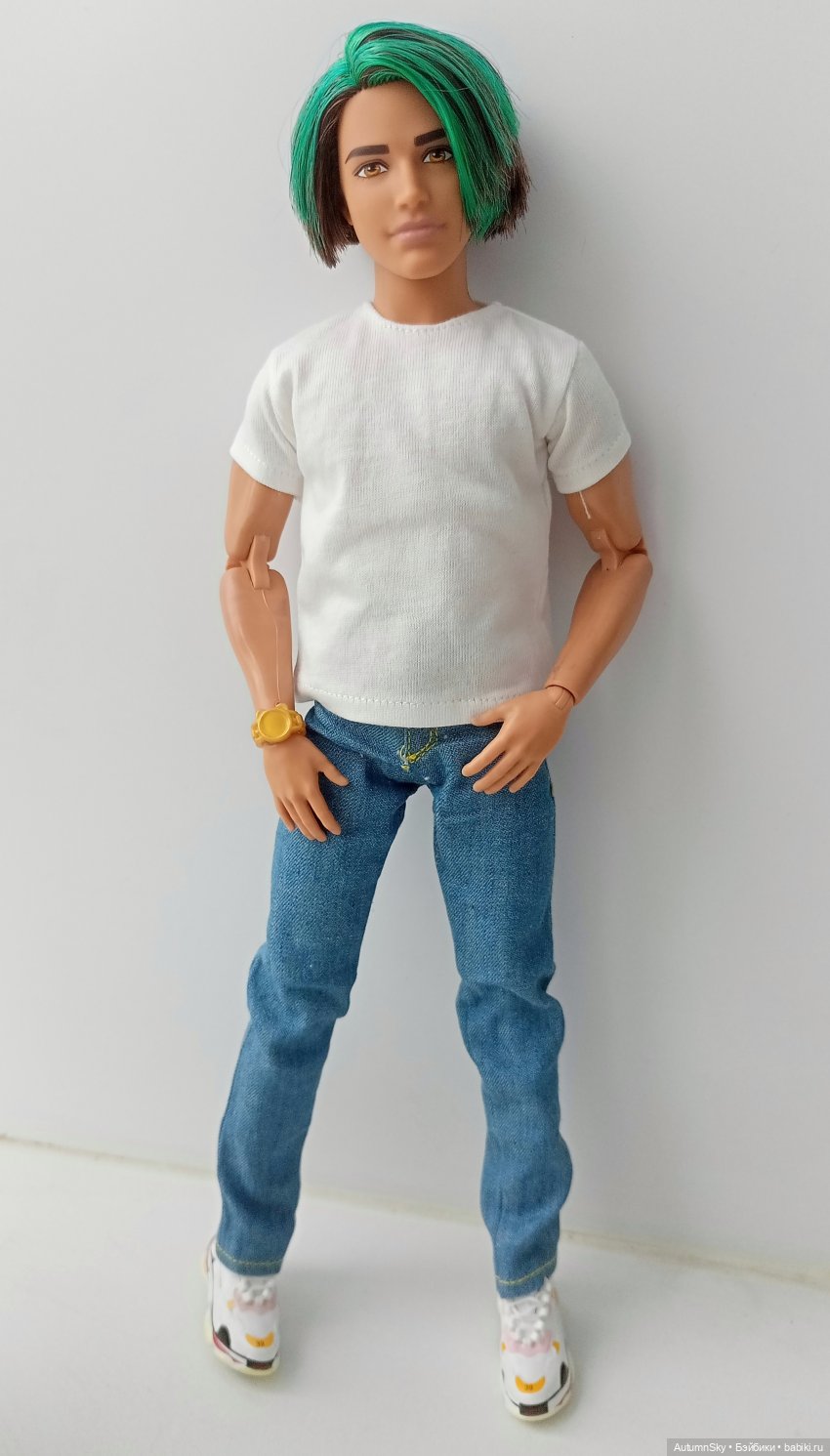 Новенькие и старенькие Барби. Просто показаться (фото 8)