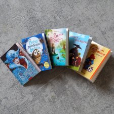 Набор детских книг в масштабе 1:6