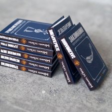 Учебники из серии "Библиотека Хогвартса" в масштабе 1:6