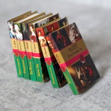 Набор декоративных книг №1 (в масштабе 1:6)