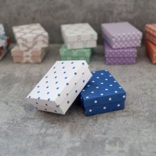 Цветные коробочки в масштабе 1:6