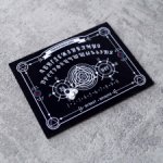 Спиритическая доска в масштабе 1:6