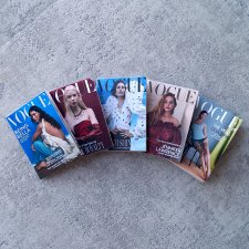 Набор журналов "Vogue" (на англ.) в масштабе 1:6