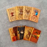 Книги из серии "Сновидения Ехо" в масштабе 1:6