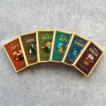 Книги "Классика" №5 в масштабе 1:6