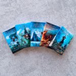 Книги "Тиффани Болен" Т. Пратчетта в масштабе 1:6