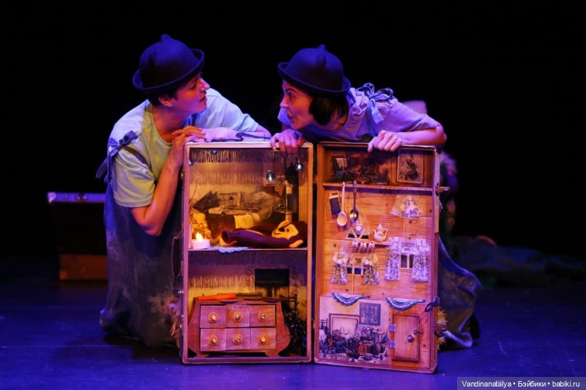 чемоданы  Натальи Вандиной