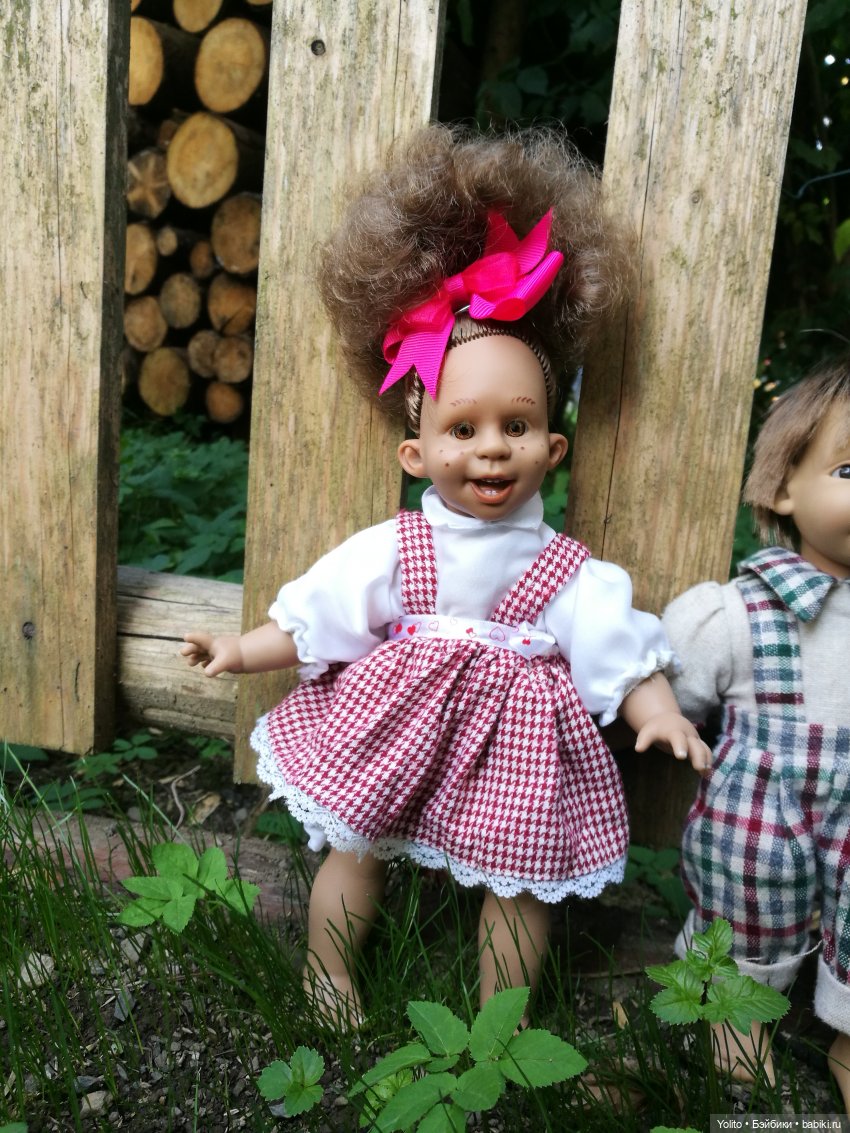 На моей улице перевернулся грузовик с