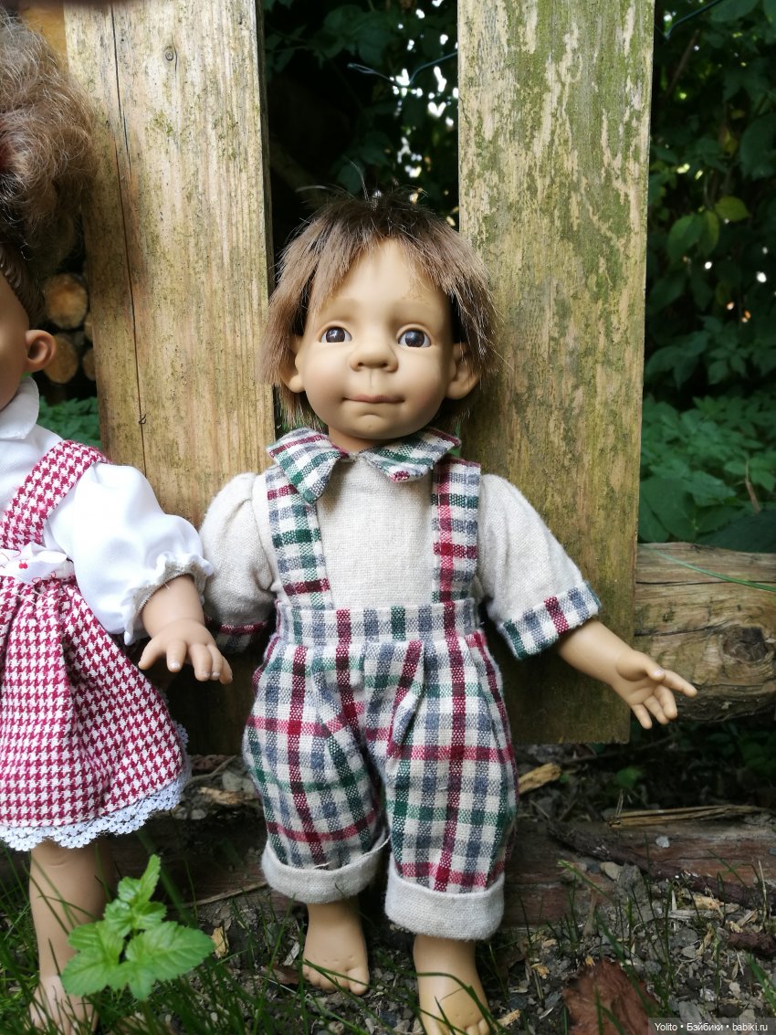 На моей улице перевернулся грузовик с