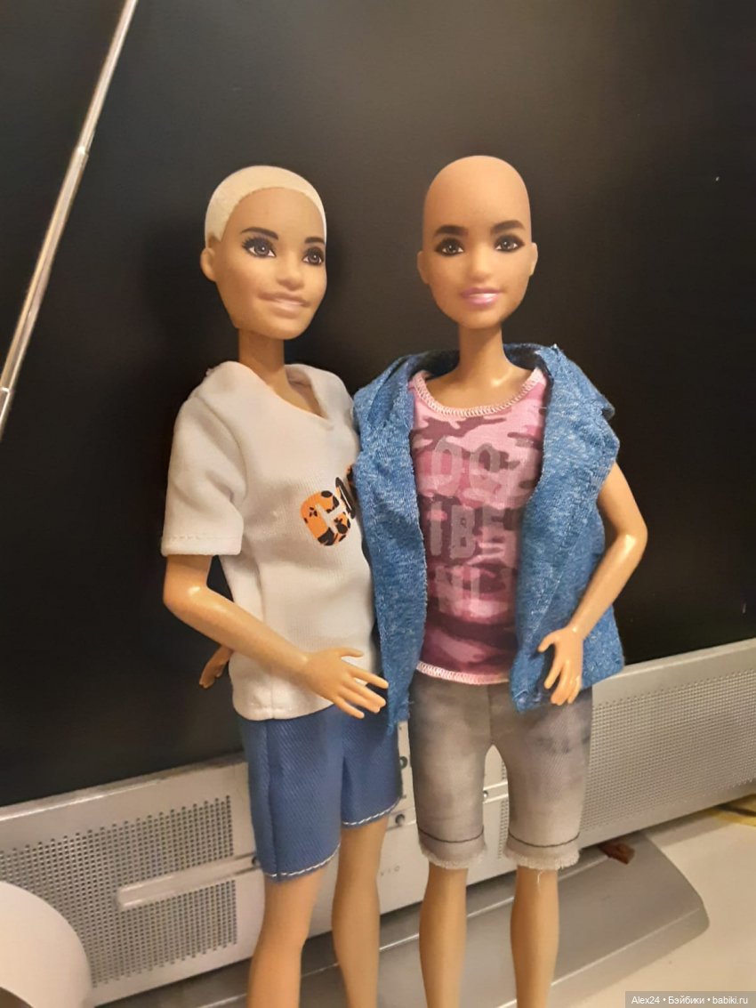 Странная девушка — Куклы Barbie (Барби): Looks (фото 8)