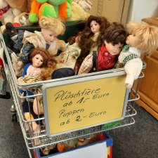 Магазин подержанных  вещей ( часть 1)