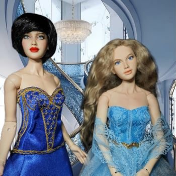 Не дать, ни взять... Две королевны!