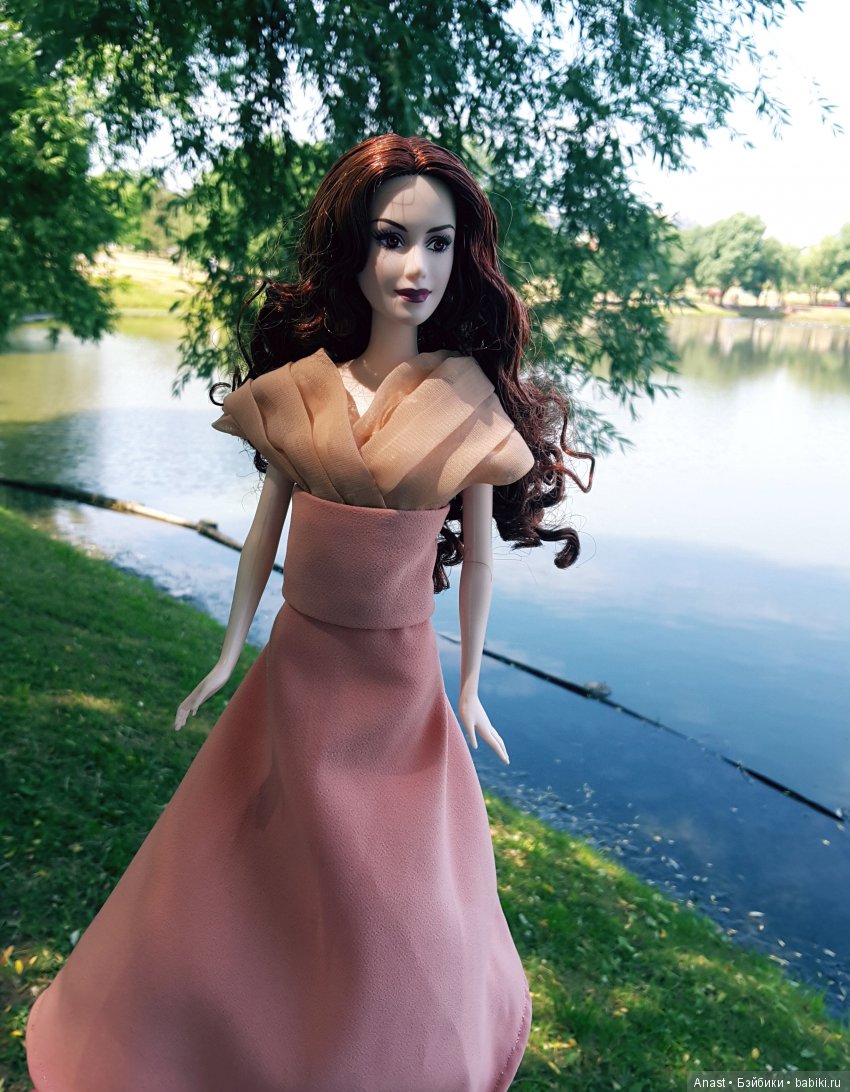 Грациозная Виктория — Портретные куклы знаменитостей: звезды кино