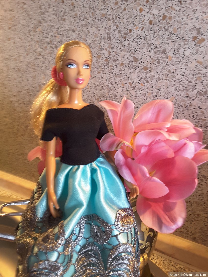 Топ-модель Сиенна — Куклы Bratz (Братц) и Moxie Girlz: MGA (фото 2)