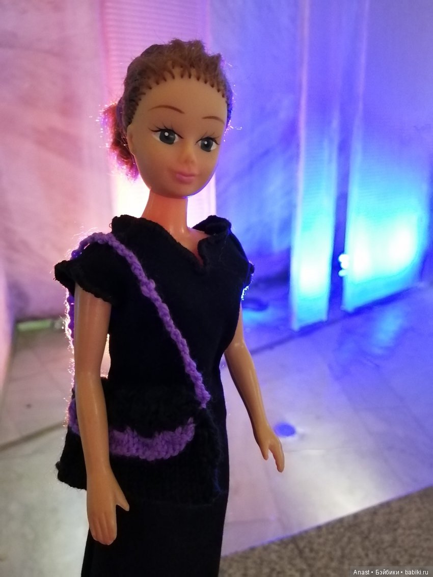 Кристина - русская девушка из эпохи 90-х (фото 2)