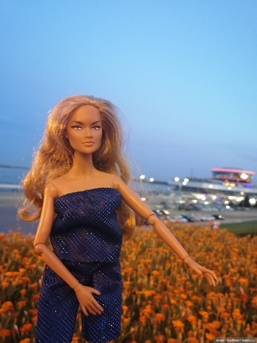 Прекрасный Волгоград глазами кукол (фото 8)