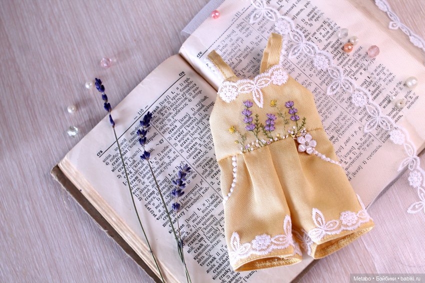 Давние цветочки — Одежда и обувь для кукол своими руками: фото (фото 8)