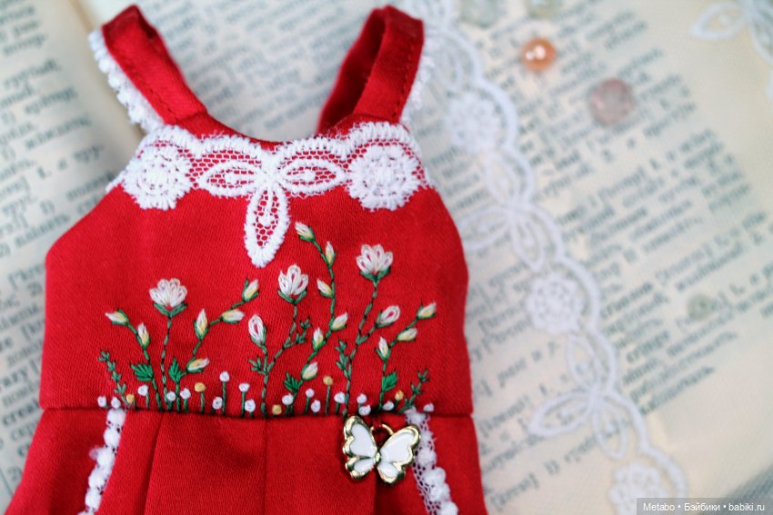 Давние цветочки — Одежда и обувь для кукол своими руками: фото