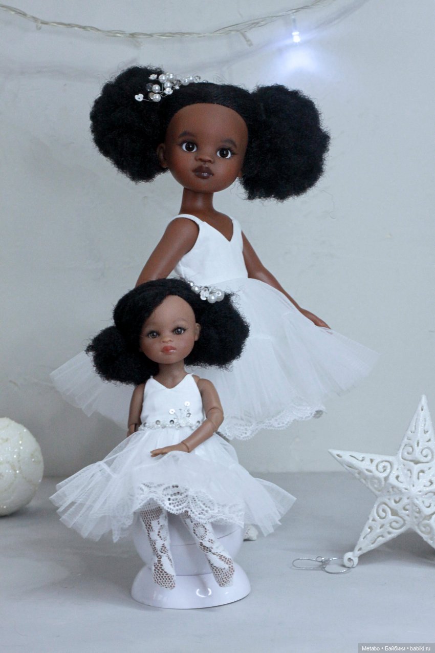 Новогодние платья и чудеса для шоколадных куколок