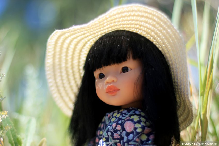 Лиушка на природе — Куклы Paola Reina (Паола Рейна): новинки (фото 6)
