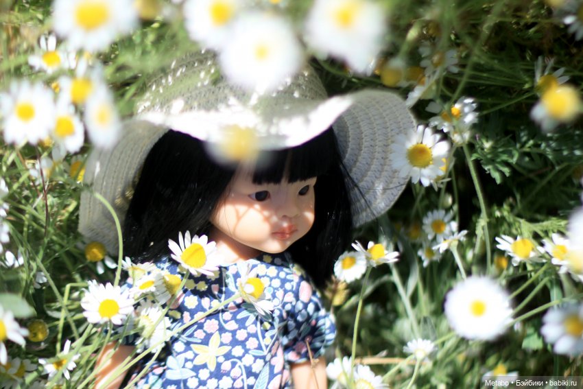 Лиушка на природе — Куклы Paola Reina (Паола Рейна): новинки