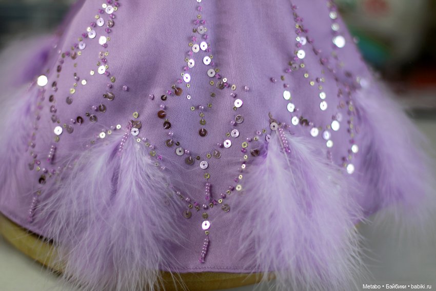 Работа над небольшой коллекцией платьев