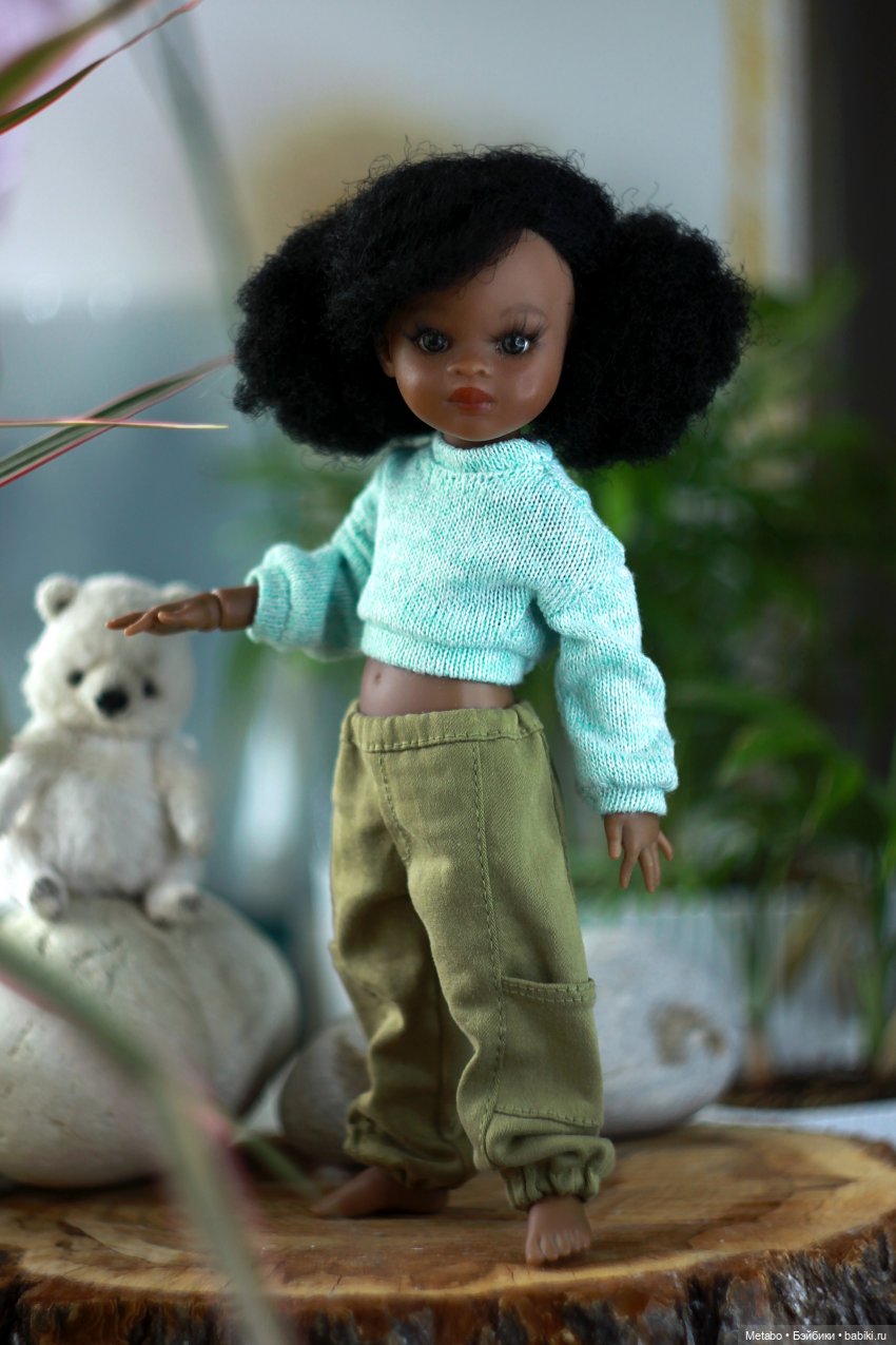 Кроп-худи и джинсы с карманами для Мелкой | Бэйбики Кроп-худи и джинсы с карманами для Мелкой (фото 3)