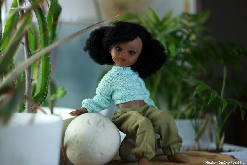 Кроп-худи и джинсы с карманами для Мелкой | Бэйбики Кроп-худи и джинсы с карманами для Мелкой (фото 6)