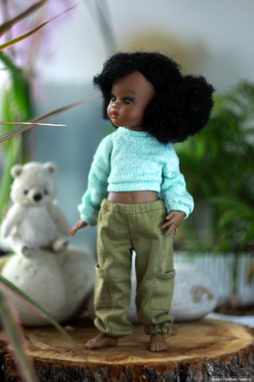 Кроп-худи и джинсы с карманами для Мелкой | Бэйбики Кроп-худи и джинсы с карманами для Мелкой (фото 2)