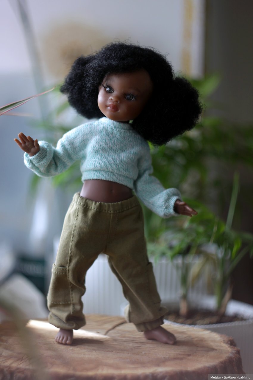 Кроп-худи и джинсы с карманами для Мелкой | Бэйбики Кроп-худи и джинсы с карманами для Мелкой