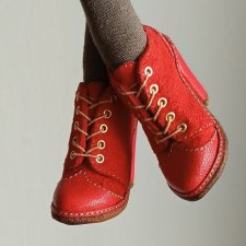 Красные ботильоны на каблуке