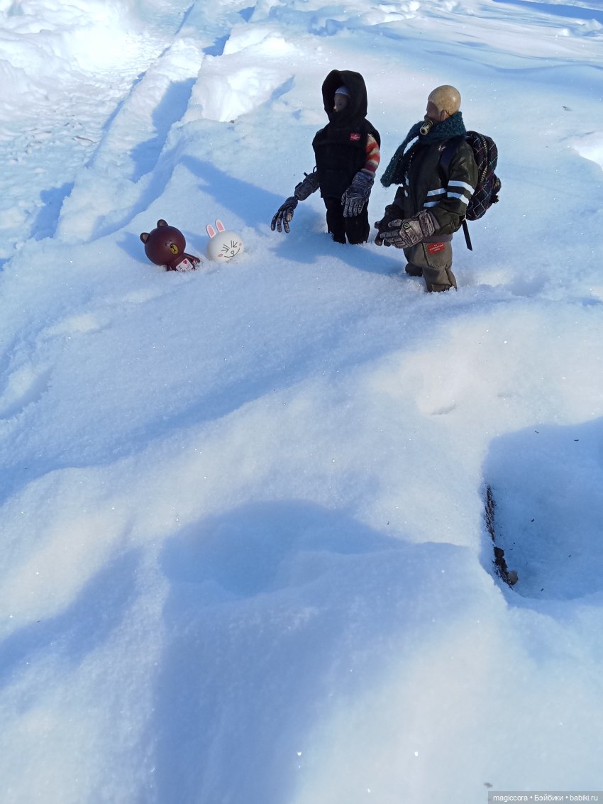 Прогулка по снегу — Экшн