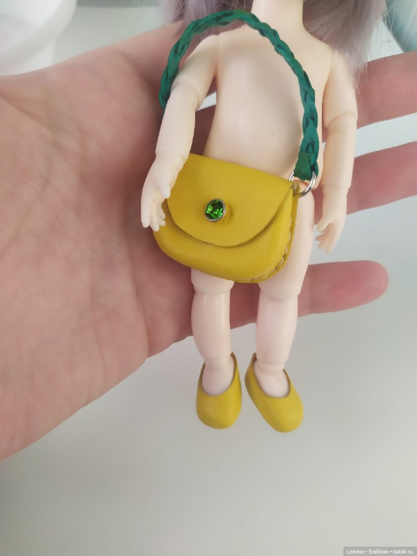 Обувь на разных куколок — Одежда и обувь для кукол своими руками: фото