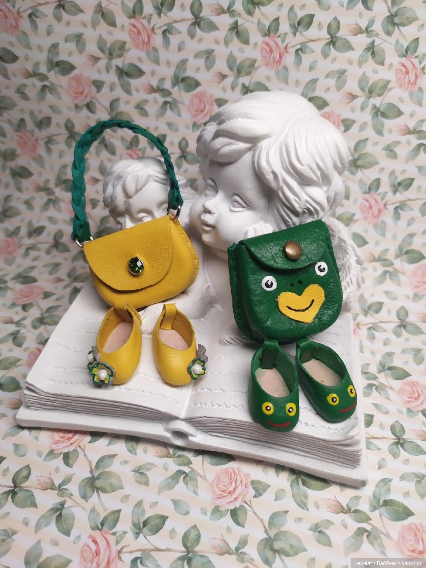 Обувь на разных куколок — Одежда и обувь для кукол своими руками: фото