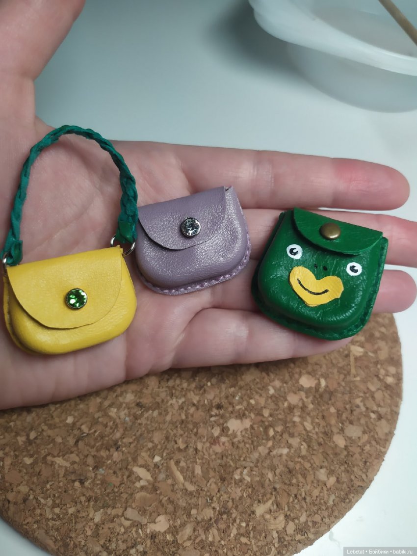 Обувь на разных куколок — Одежда и обувь для кукол своими руками: фото