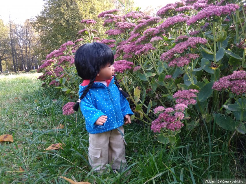 Камилла в осеннем парке — Куклы Carmen Gonzalez (Кармен Гонсалез): Мариетта (фото 4)