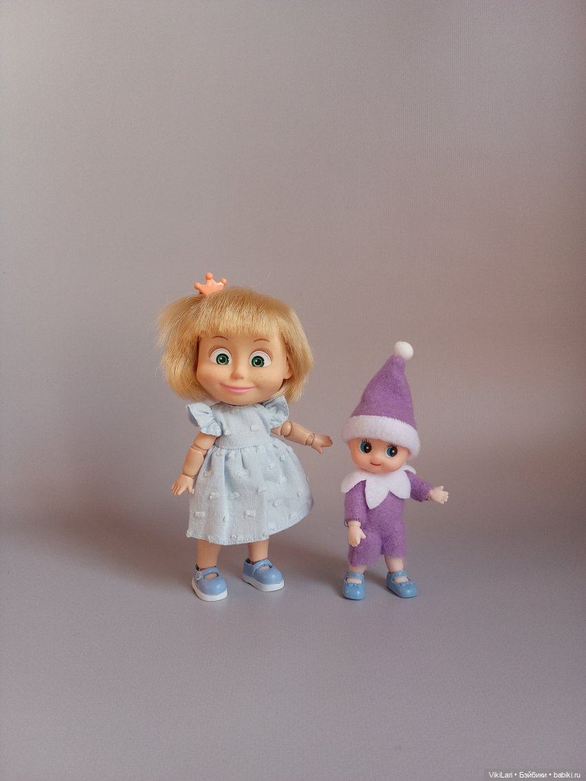 Игра в принцесс — Куклы Маша и Медведь (Simba): Маша в кармашке (фото 7)