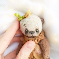 Ты не забывай, что у меня в голове опилки. Длинные слова меня только огорчают